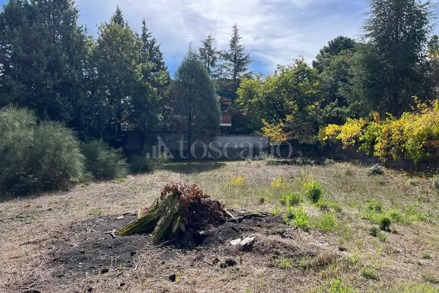 Villa in vendita di 396 mq a €445.000 (rif. 168/2025)