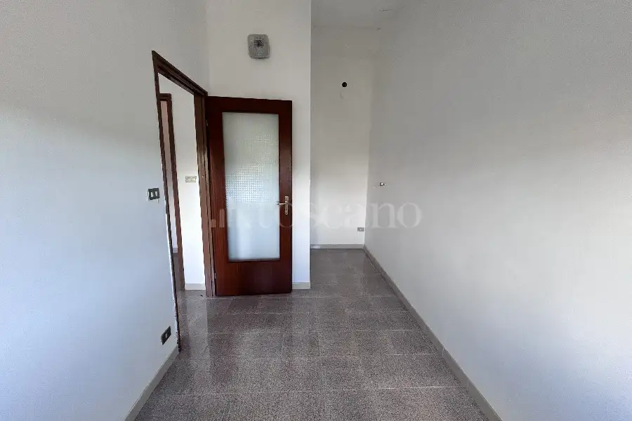 Casa in vendita di 300 mq a €115.000 (rif. 23/2026)