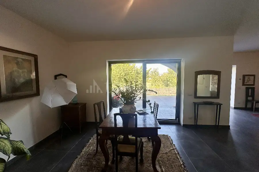 Villa in vendita di 350 mq a €439.000 (rif. 27/2025)