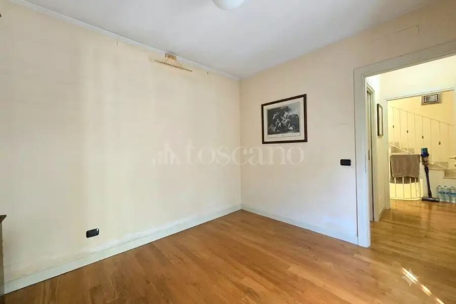 Villa in vendita di 250 mq a €710.000 (rif. 54/2026)