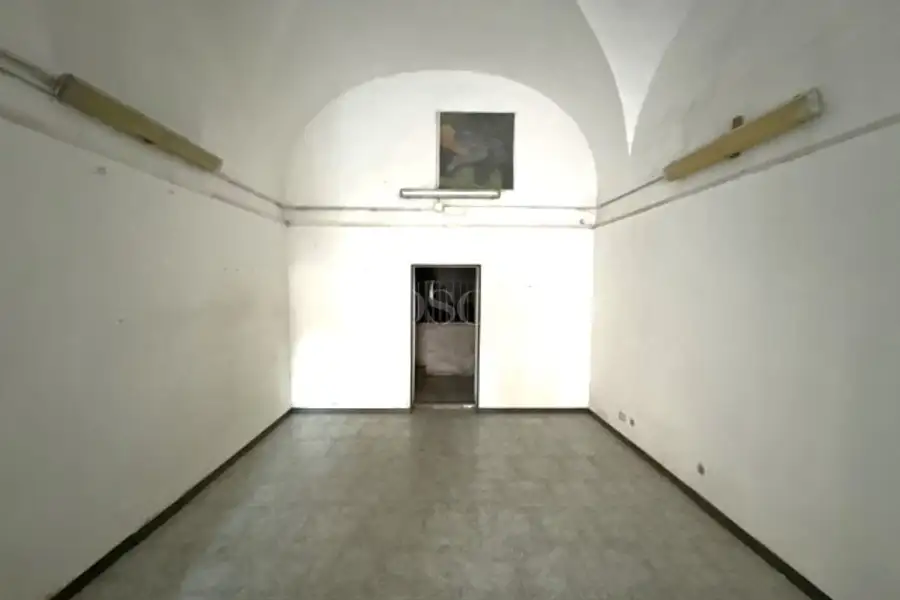 Negozio in vendita di 46 mq a €80.000 (rif. 235/2025)