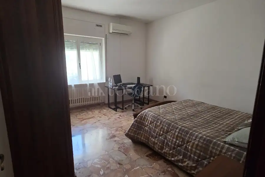 Villa Plurifamiliare in vendita di 575 mq a €580.000 (rif. 33/2026)