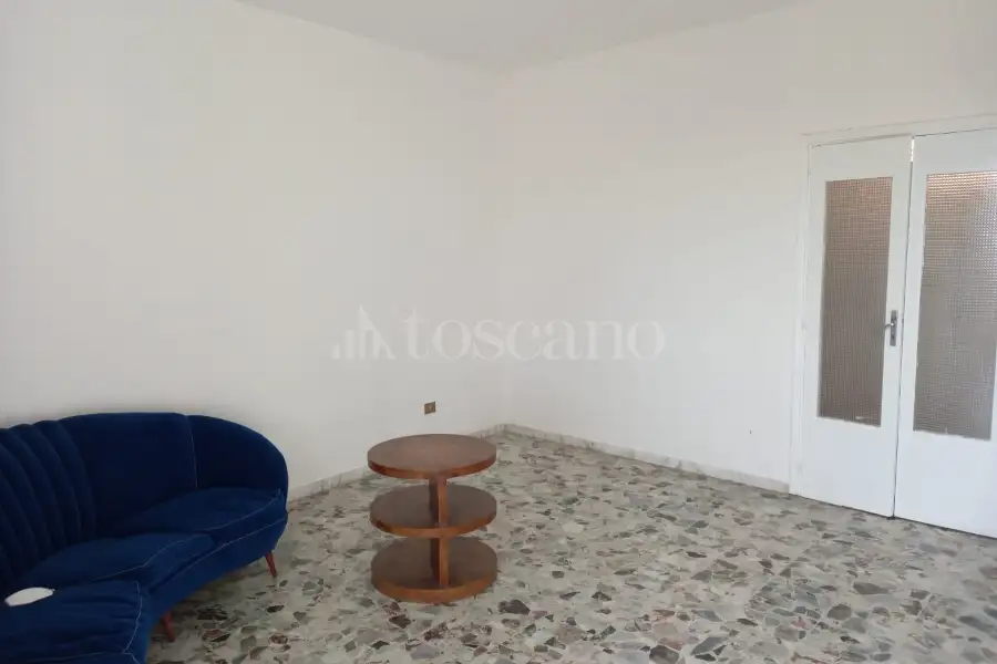 Casa in vendita di 290 mq a €85.000 (rif. 120/2025)
