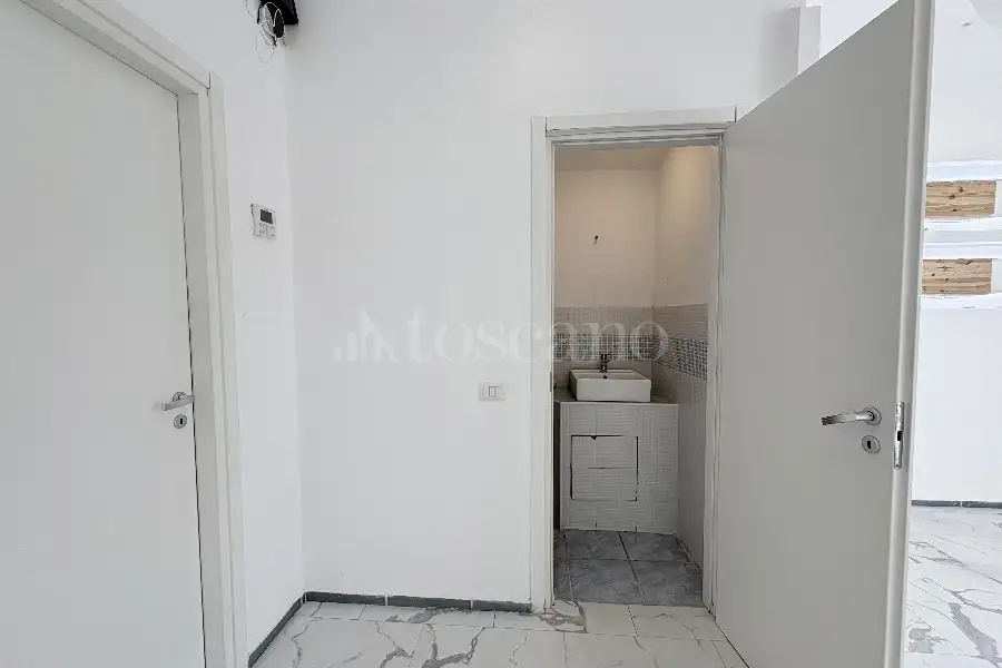 Negozio in vendita di 35 mq a €100.000 (rif. 6/2025)