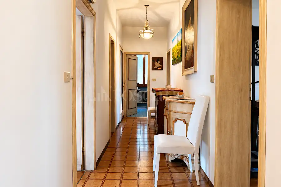 Villa in vendita di 364 mq a €599.000 (rif. 10/2026)