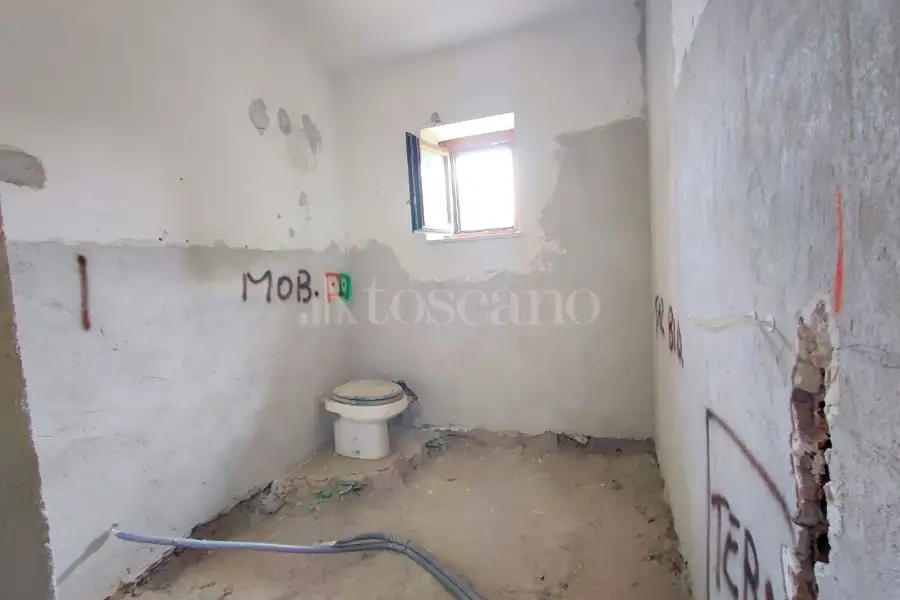 Villa in vendita di 250 mq a €240.000 (rif. 18/2026)