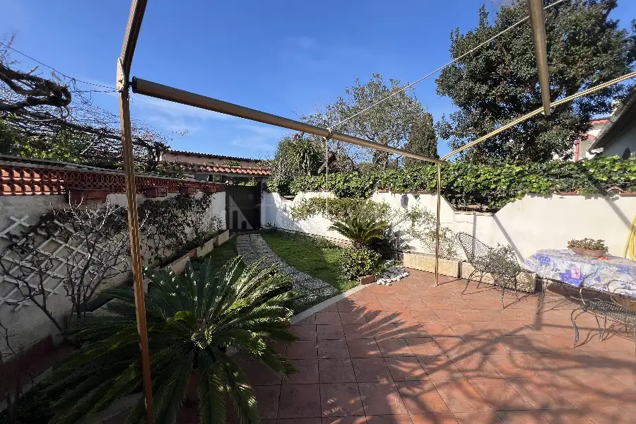 Villa Bifamiliare in vendita di 120 mq a €269.000 (rif. 1/2026)