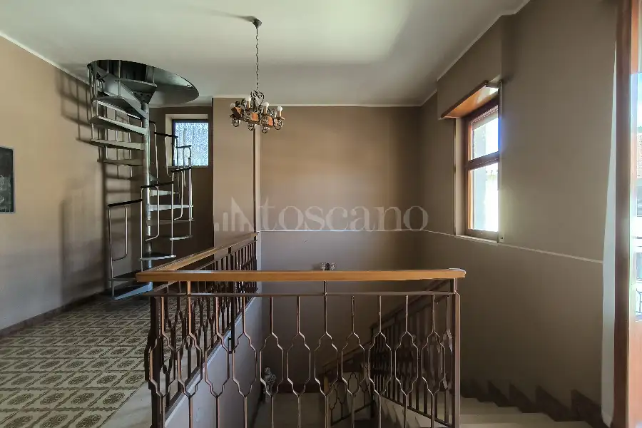 Villa in vendita di 250 mq a €115.000 (rif. 53/2025)