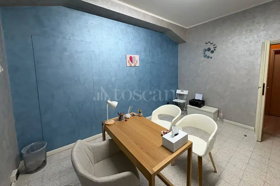 Ufficio in vendita di 112 mq a €120.000 (rif. 59/2026)
