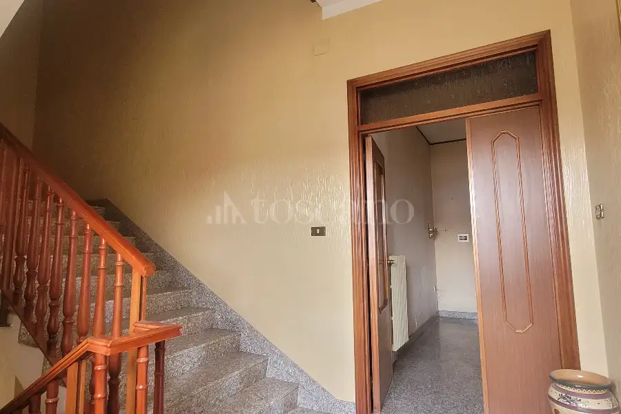 Casa Indipendente in vendita di 534 mq a €255.000 (rif. 1/2026)