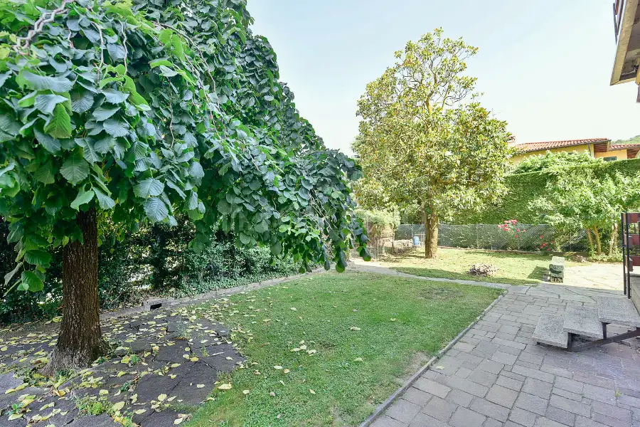 Villa Bifamiliare in vendita di 250 mq a €485.000 (rif. 16/2026)