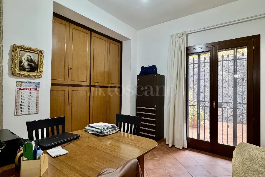 Villa in vendita di 360 mq a €575.000 (rif. 60/2025)