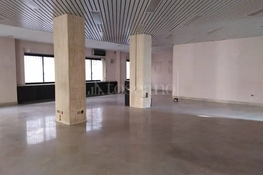 Negozio in affitto di 500 mq trattativa riservata (rif. 27/2025)