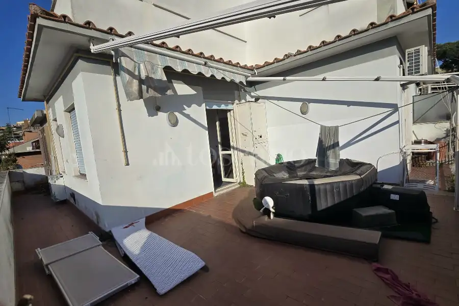 Attico in vendita di 75 mq a €289.000 (rif. 16/2025)