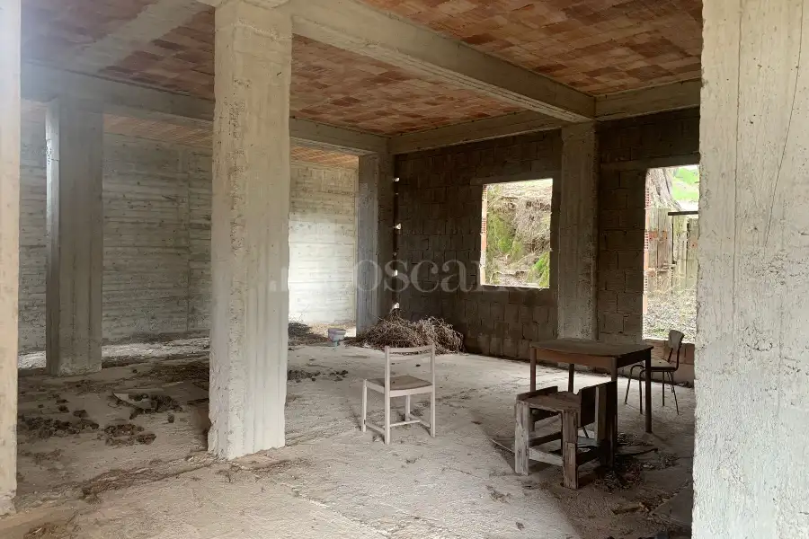 Rustico in vendita di 519 mq a €110.000 (rif. 27/2025)