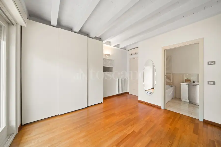 Casa in vendita di 220 mq a €800.000 (rif. 31/2026)