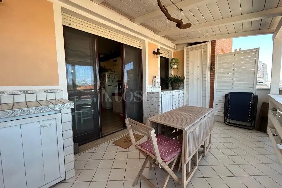 Attico in vendita di 90 mq a €299.000 (rif. 6/2026)
