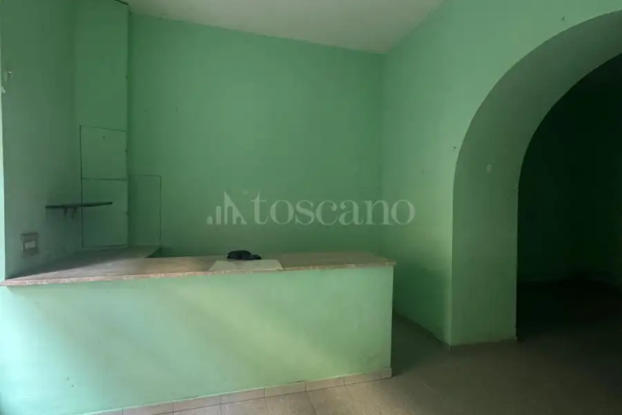 Negozio in affitto di 82 mq a €250 (rif. 97/2025)