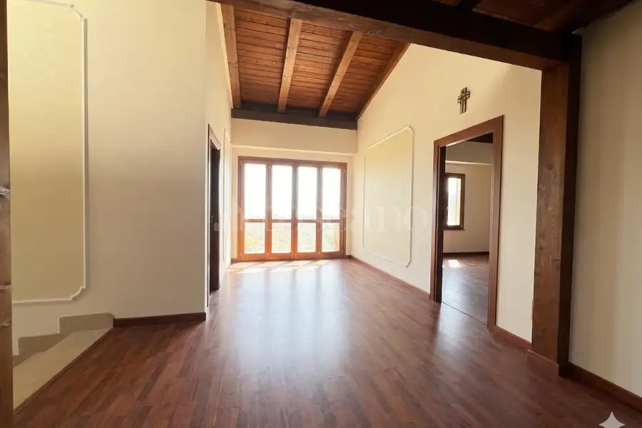 Casa Indipendente in vendita di 240 mq a €580.000 (rif. 14/2026)
