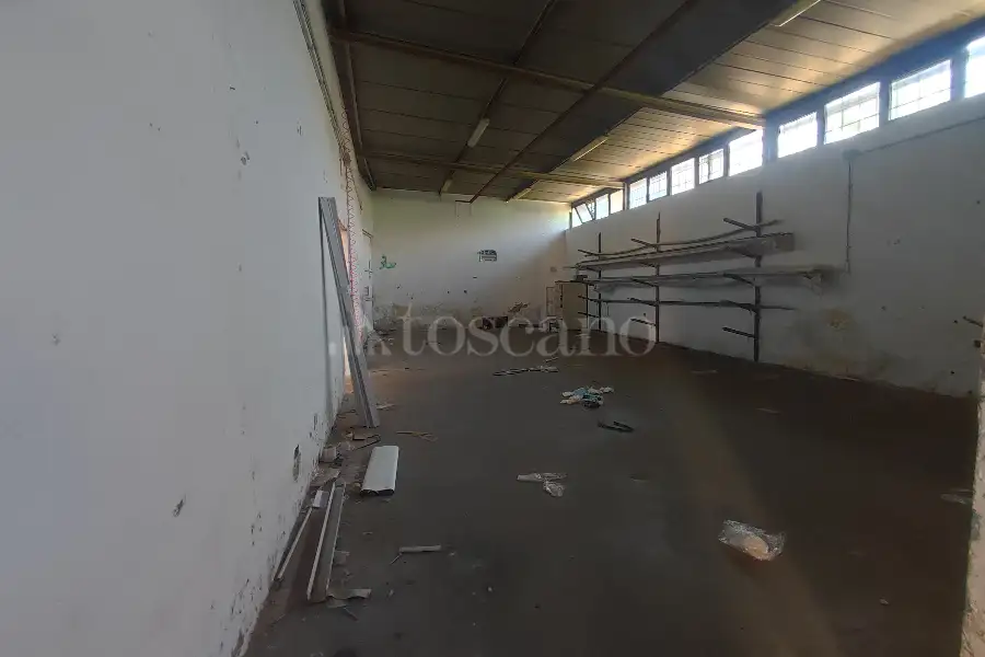 Laboratorio in affitto di 200 mq a €1.500 (rif. 19/2024)