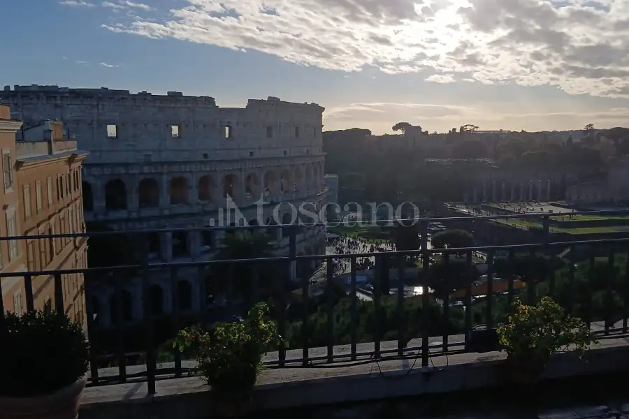 Casa in vendita di 170 mq a €1.599.000 (rif. 58/2026)