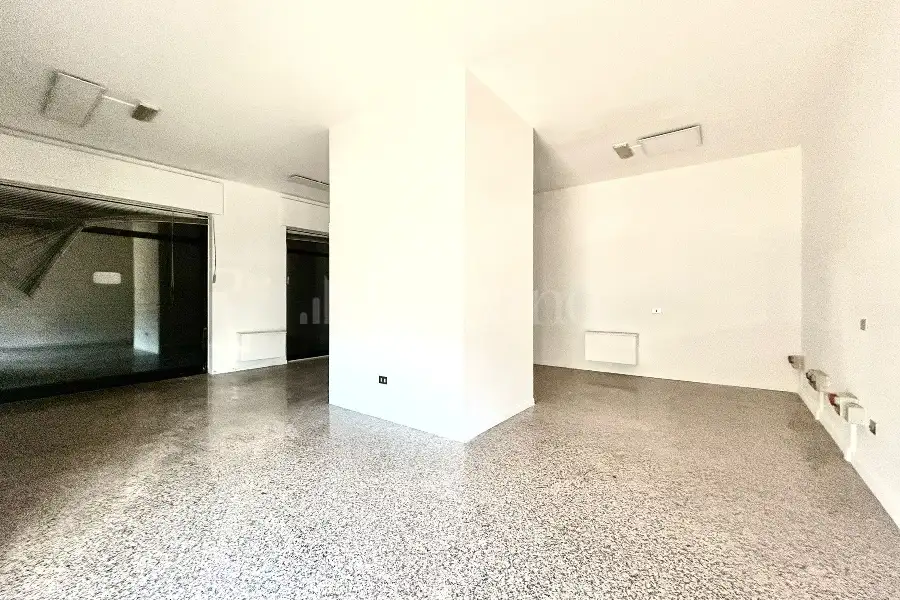 Negozio in vendita di 85 mq a €158.000 (rif. 57/2025)