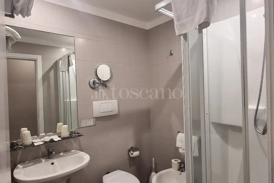 Albergo in vendita di 592 mq a €1.999.000 (rif. 17/2025)
