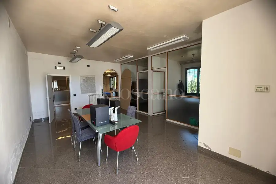 Magazzino in affitto di 300 mq a €1.600 (rif. 56/2025)