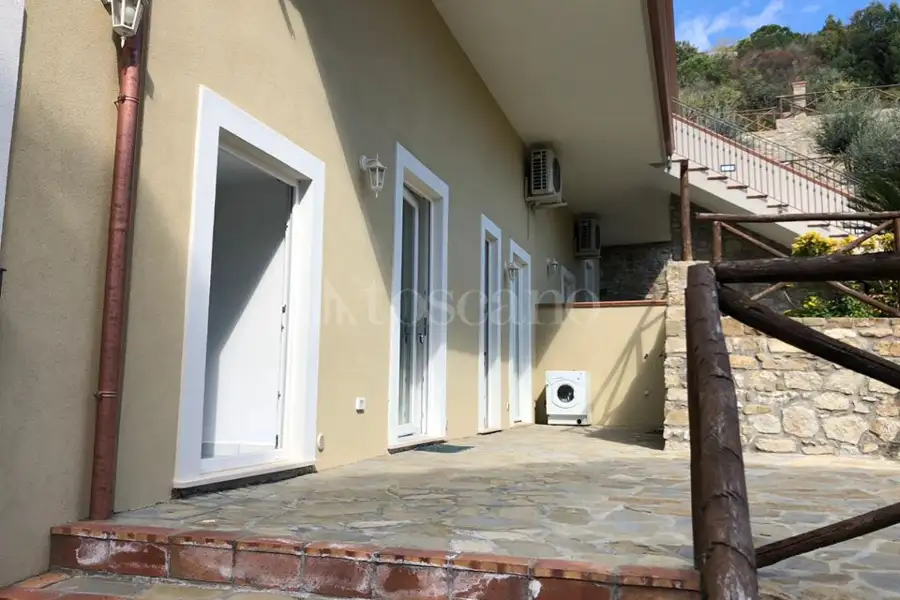 Casa in vendita di 79 mq a €395.000 (rif. 6/2020)