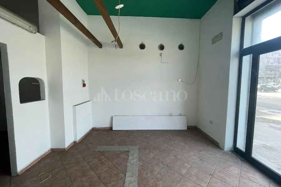 Negozio in vendita di 37 mq a €75.000 (rif. 18/2026)
