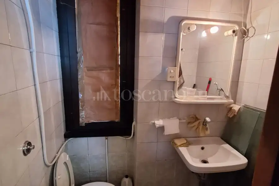 Negozio in vendita di 25 mq a €249.000 (rif. 23/2025)