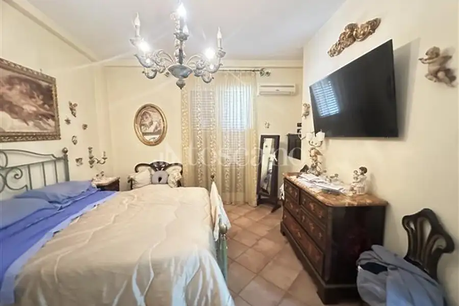 Casa in vendita di 216 mq a €219.000 (rif. 98/2026)