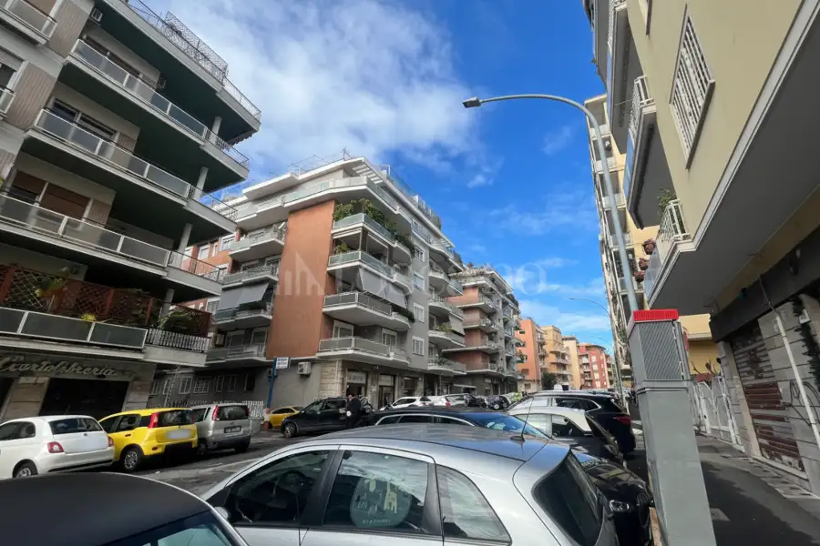 Negozio in vendita di 31 mq a €145.000 (rif. 3/2026)