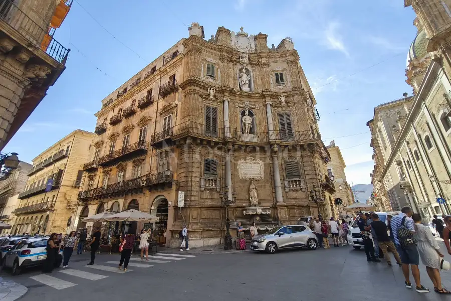 Casa in vendita di 650 mq a €2.500.000 (rif. 119/2025)