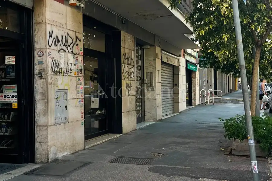 Negozio in affitto di 40 mq a €1.150 (rif. 33/2026)