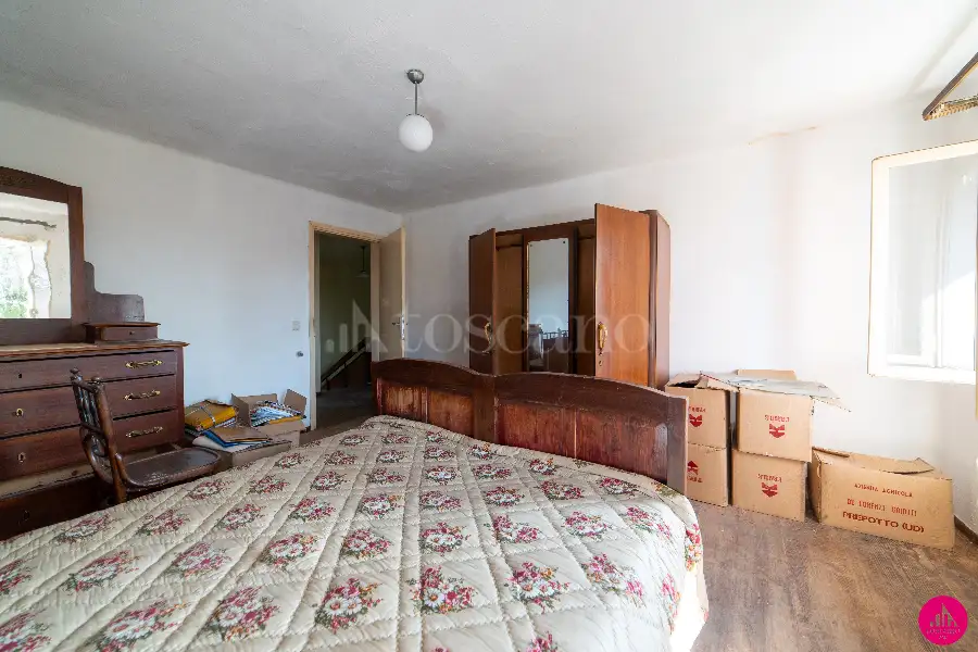 Rustico in vendita di 295 mq a €59.000 (rif. 181/2026)