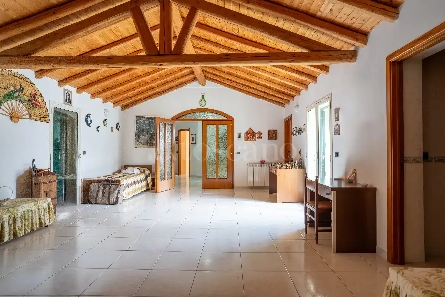 Villa in vendita di 322 mq a €478.000 (rif. 20/2025)