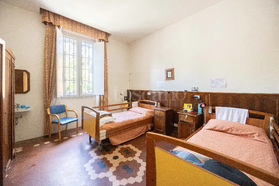 Villa in vendita di 800 mq a €3.500.000 (rif. 22/2026)