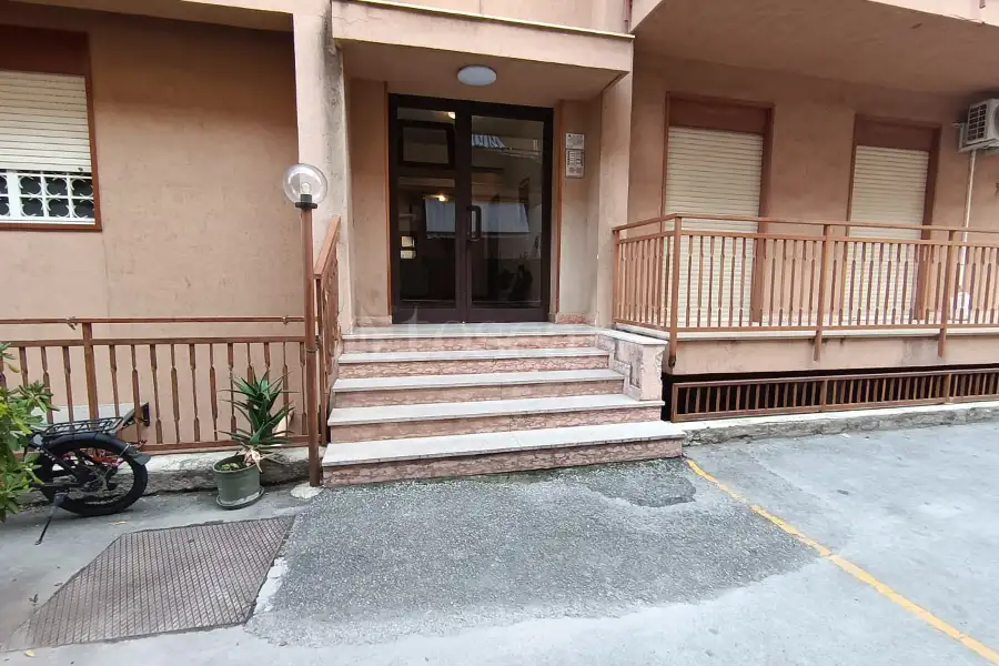 Ufficio in vendita di 85 mq a €79.000 (rif. 36/2024)