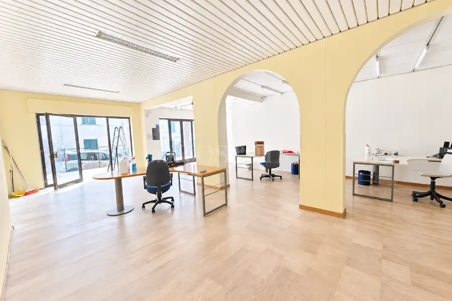 Negozio in vendita di 160 mq a €125.000 (rif. 45/2026)