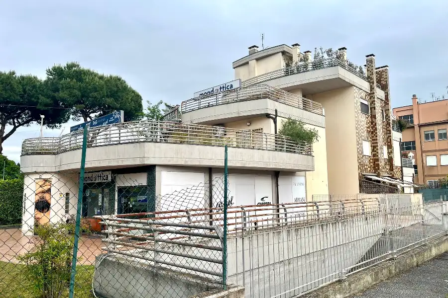 Box in vendita di 20 mq a €30.000 (rif. 55/2026)