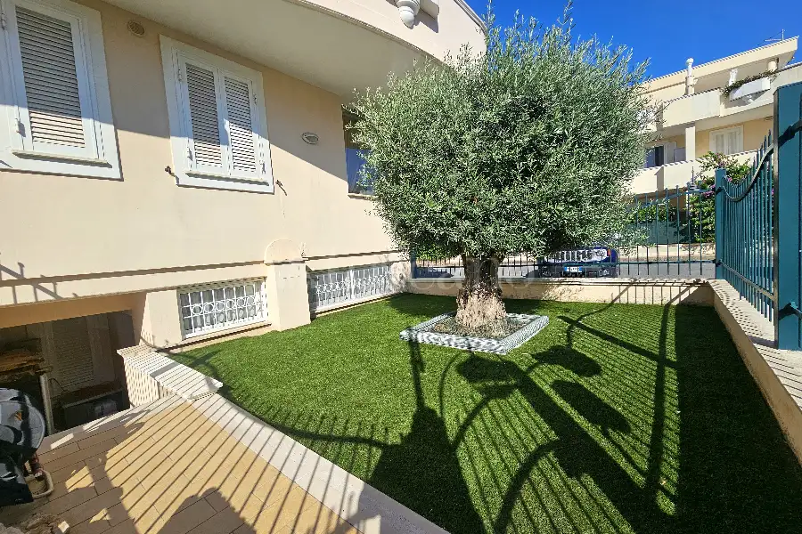 Villino a Schiera in vendita di 220 mq a €409.000 (rif. 60/2026)