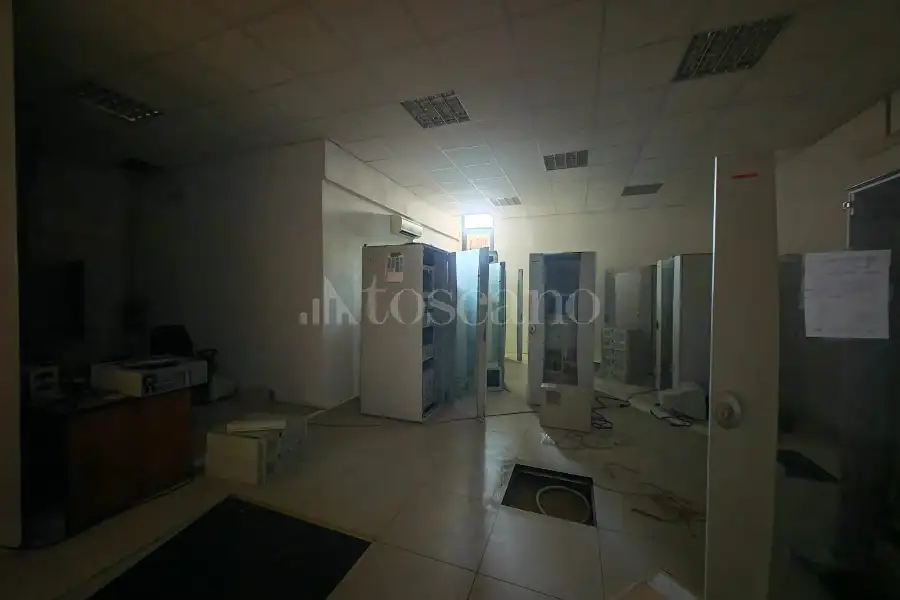 Magazzino in vendita di 368 mq a €210.000 (rif. 47/2026)