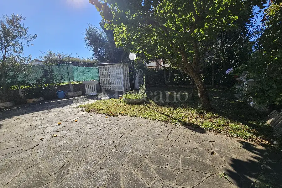 Villa Plurifamiliare in vendita di 90 mq a €165.000 (rif. 131/2025)