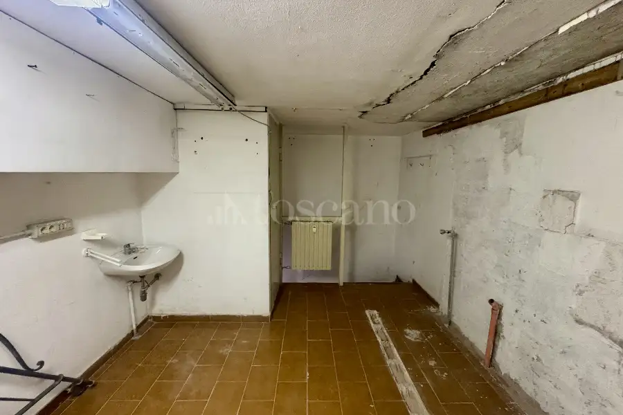 Laboratorio in vendita di 30 mq a €59.000 (rif. 12/2025)