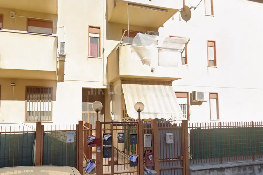 Ufficio in vendita di 100 mq a €70.000 (rif. 27/2026)