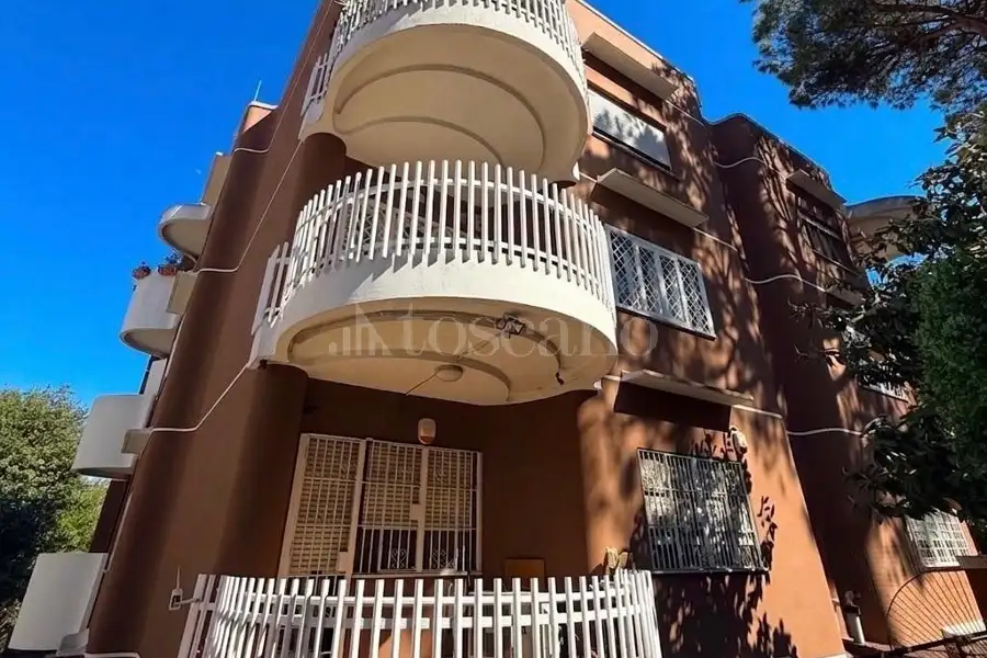 Casa in vendita di 165 mq a €609.000 (rif. 16/2026)
