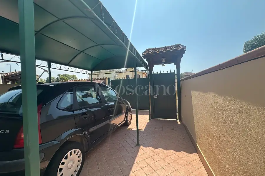 Villa Plurifamiliare in vendita di 140 mq a €305.000 (rif. 53/2026)