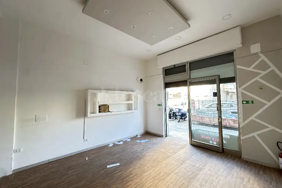 Negozio in vendita di 30 mq a €79.000 (rif. 60/2026)