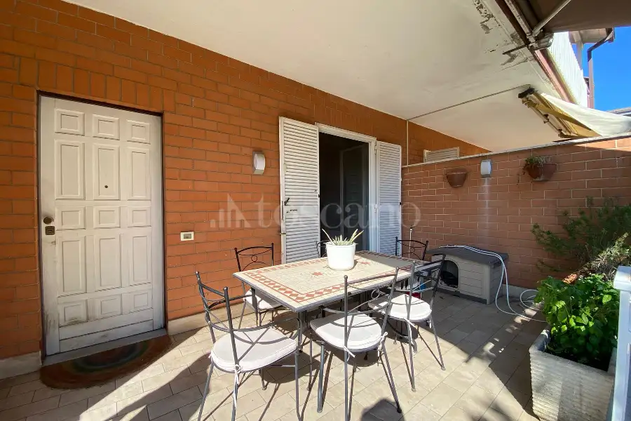 Villa Bifamiliare in vendita di 220 mq a €665.000 (rif. 44/2025)